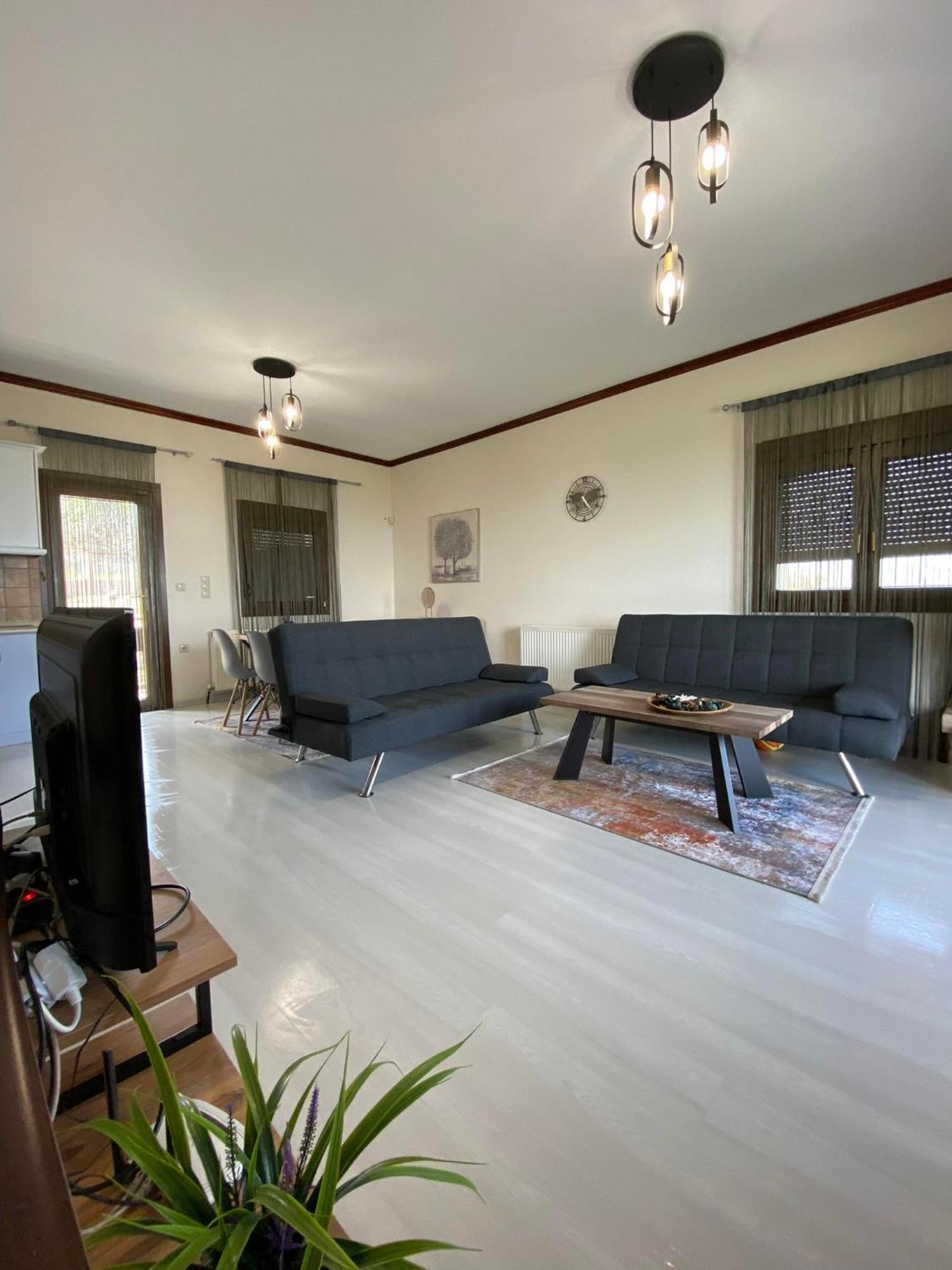 Villa Amfitriti Leptokaryá Exterior foto